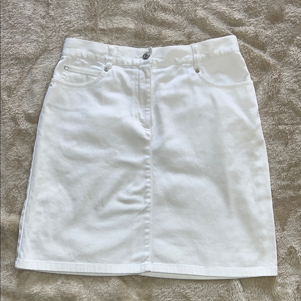 Ann Taylor White Knee-Length Pencil Skirt